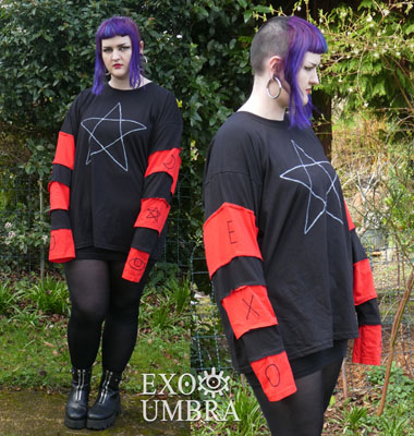 Exo-Umbra striped top : Gothic clothing